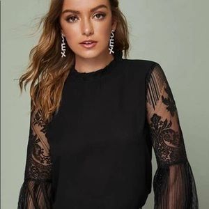 Sweet Lace Splicing Long Sleeve Blouse